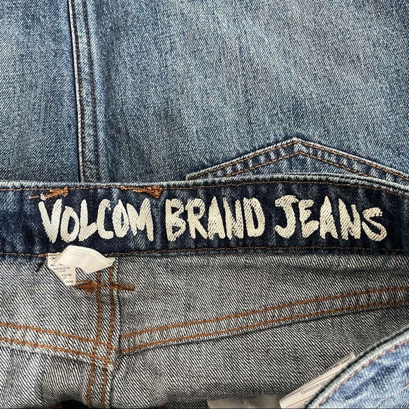 Volcom Womens Stoned Denim Mini Skirt Button Fly Blue Distressed Dark Wash Med - Picture 7 of 10